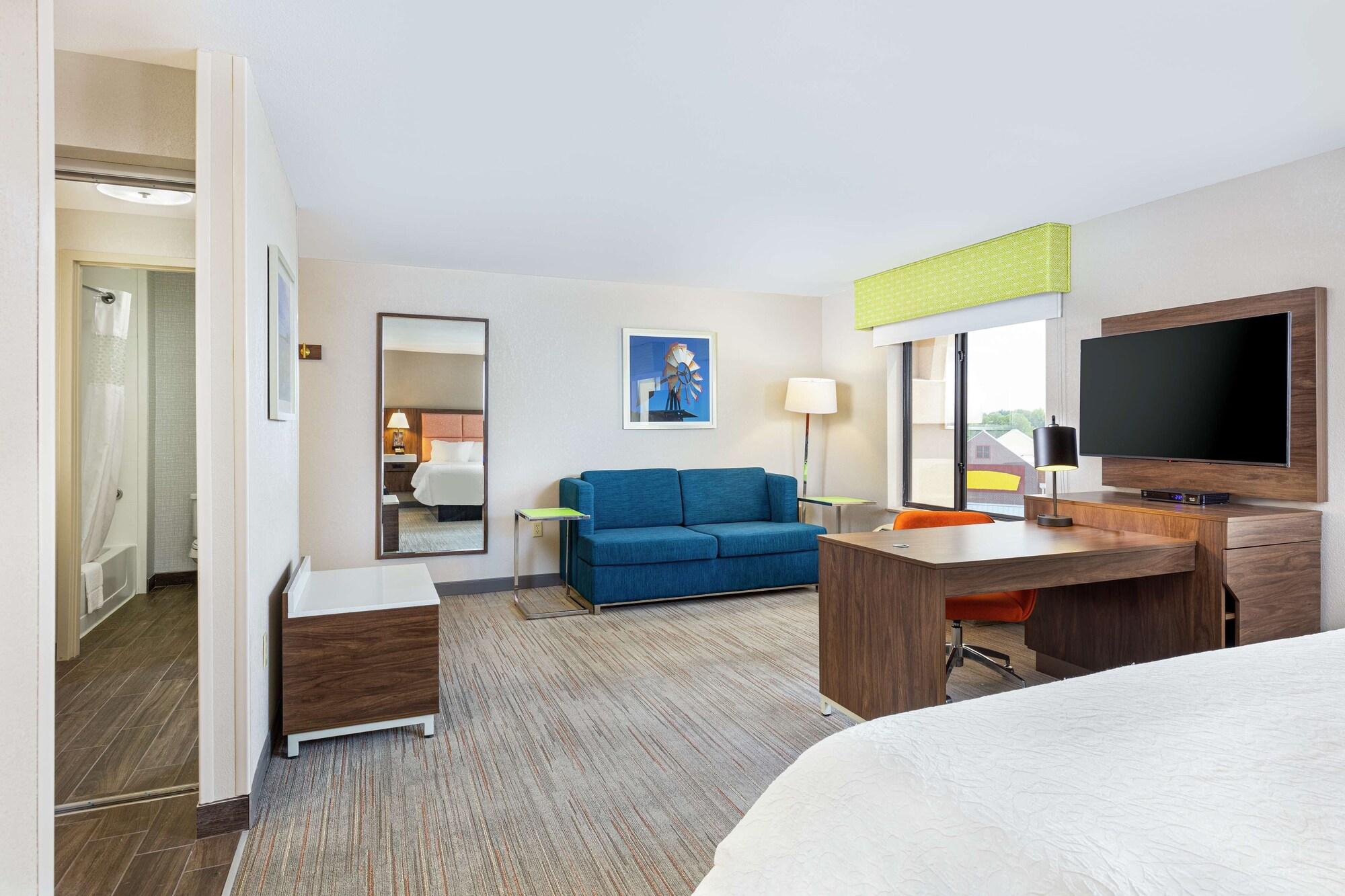 Newly Renovated Hampton Inn Omaha West Lakeside Exteriör bild