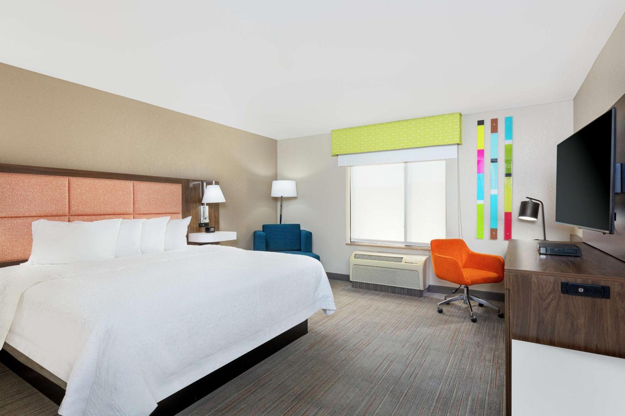Newly Renovated Hampton Inn Omaha West Lakeside Exteriör bild